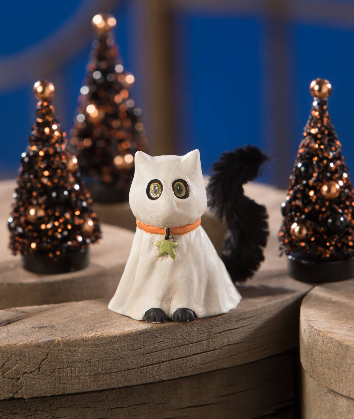 Casper - Holiday Warehouse