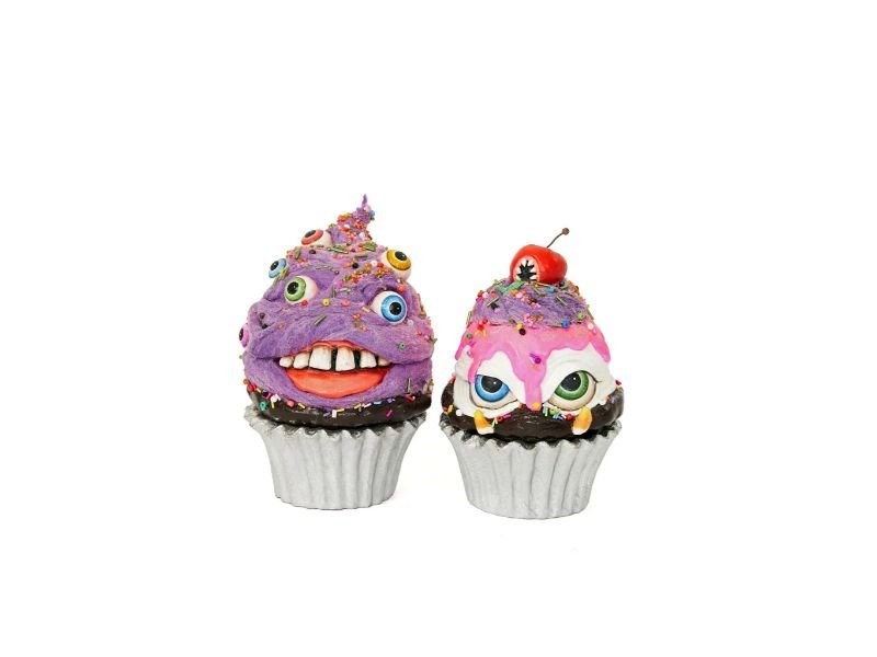 Creepy Cupcakes Ned Nibbles and Cherry Jerry - Holiday Warehouse