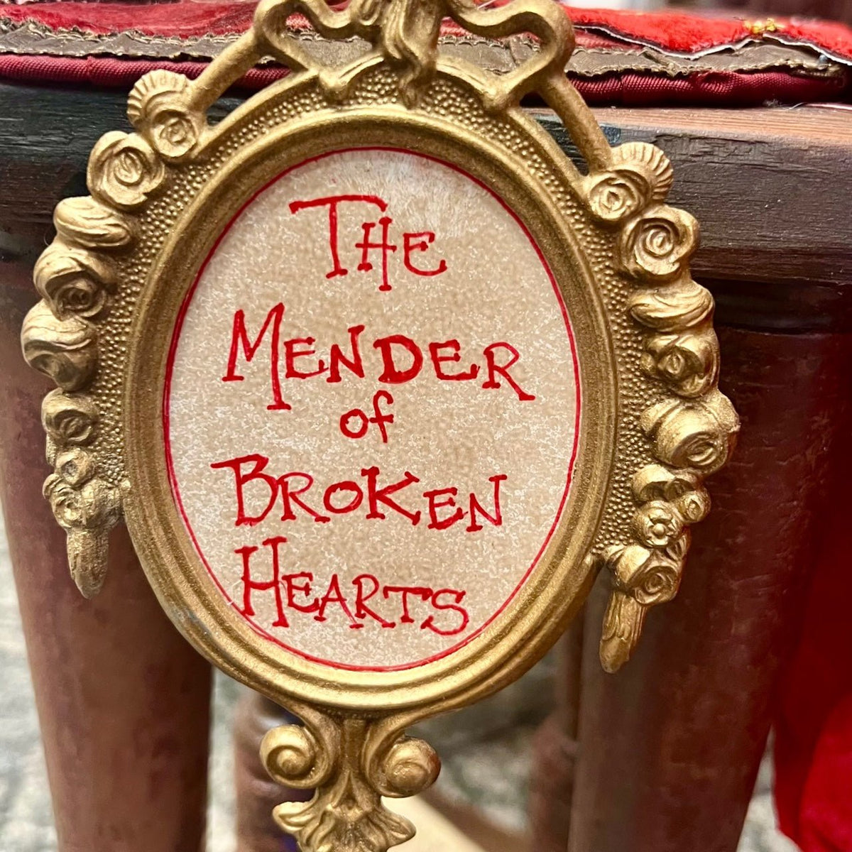 The Mender of Broken Hearts by The Toymaker - Holiday Warehouse